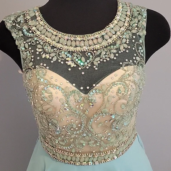 ALYCE Elegant Beaded prom Party Dress with Aqua Skirt - Picture 3 of 9